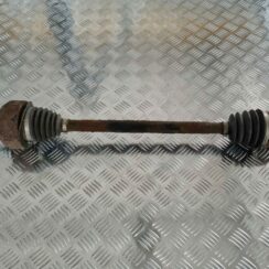 Pusass aizmugurē priekš MERCEDES BENZ ML320 2006 SILVER