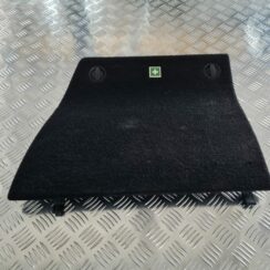 Bagāžnieka nodalījuma sānu apdares lūka priekš MERCEDES BENZ ML320 2006 SILVER