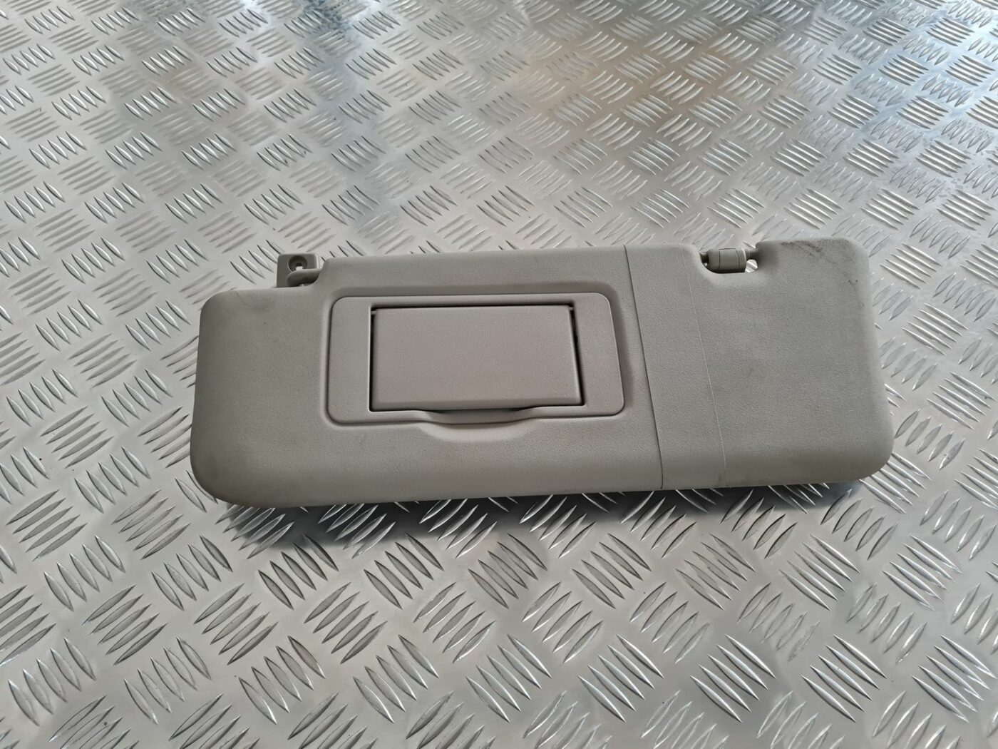 Saules aizsargs priekš MERCEDES BENZ ML320 2006 SILVER 1 Saules aizsargs priekš MERCEDES BENZ ML320 2006 SILVER