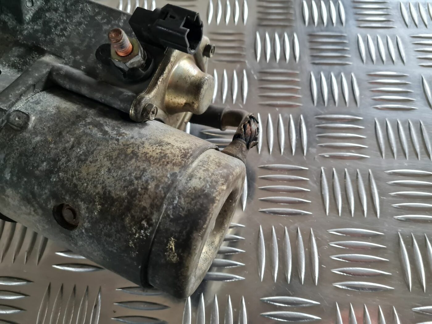 Starteris priekš TOYOTA COROLLA VERSO 2003