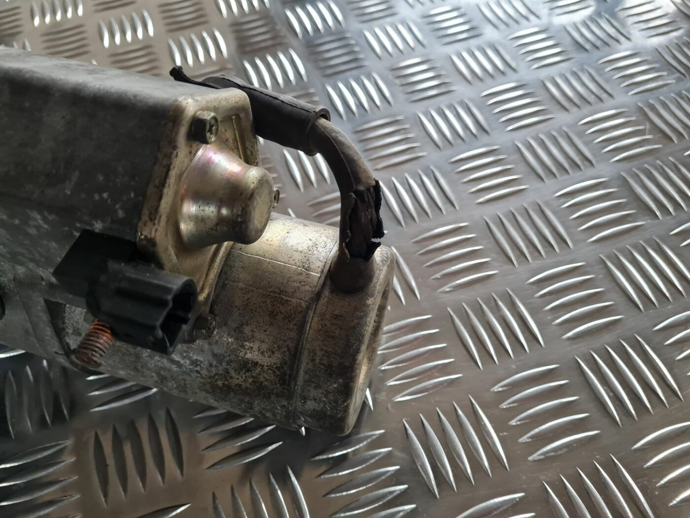 Starteris priekš TOYOTA COROLLA VERSO 2003