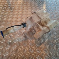 Mazgātāja šķidruma tvertne priekš VOLVO V70 2002 ASHGOLD