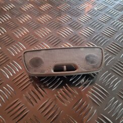 Aizmugurējo sēdvietu apgaismojums priekš VOLVO V70 2002 ASHGOLD