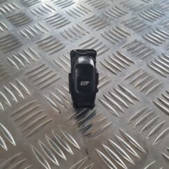 Stikla pacelšanas poga priekš VOLVO V70 2003 SILVER