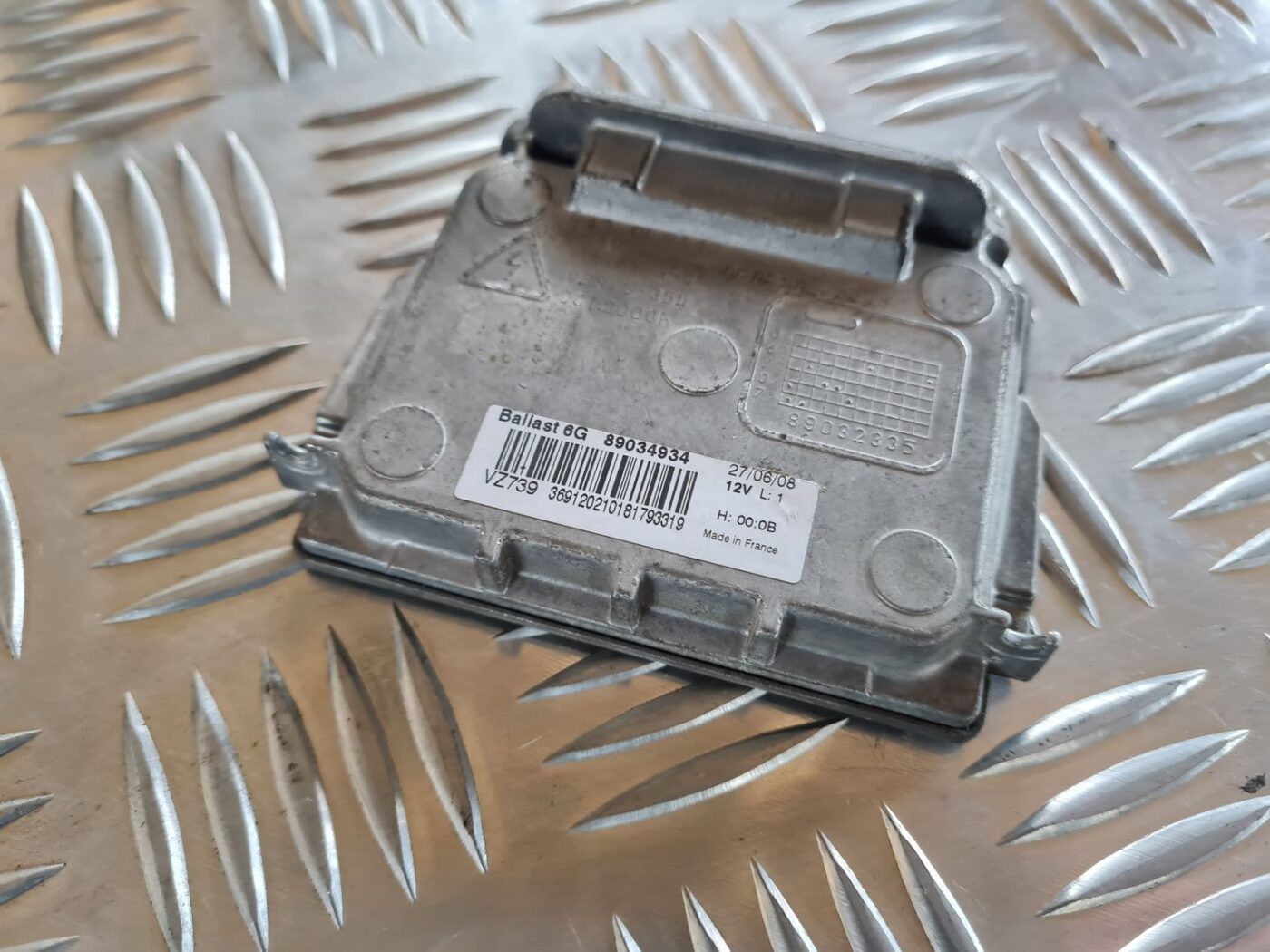 Priekšejo lukturu vadības bloks priekš VOLVO S60 2008 2 Priekšejo lukturu vadības bloks priekš VOLVO S60 2008