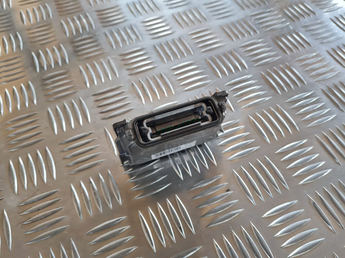 Priekšejo lukturu vadības bloks priekš VOLVO S60 2008 3 Priekšejo lukturu vadības bloks priekš VOLVO S60 2008