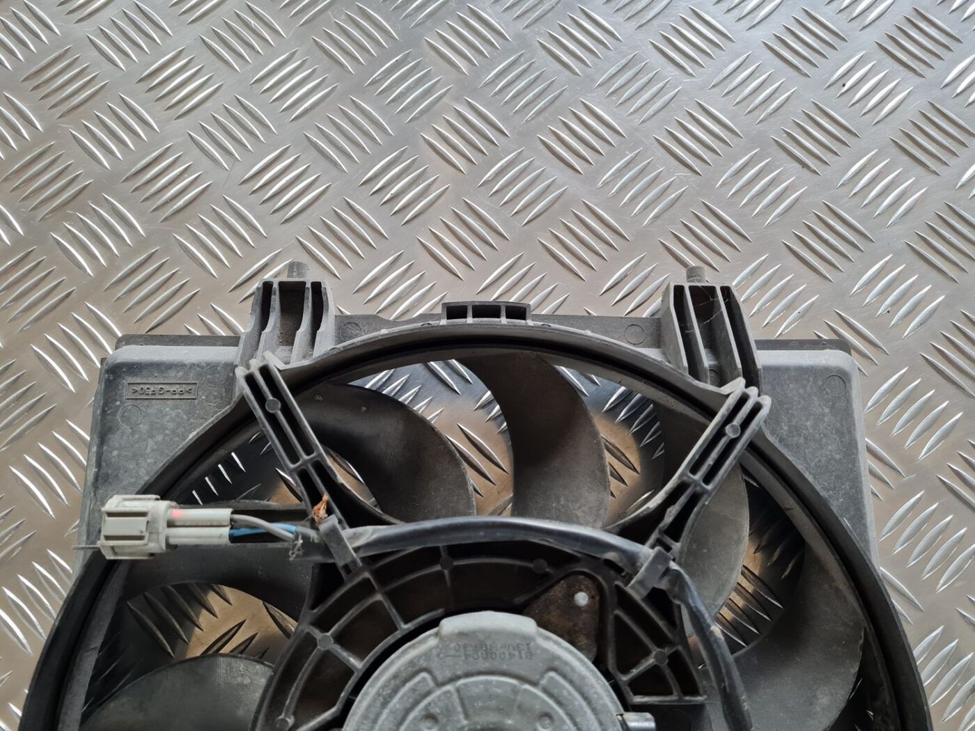 Dzesēšanas radiatora ventilators priekš SUBARU LEGACY 2010 3 Dzesēšanas radiatora ventilators priekš SUBARU LEGACY 2010