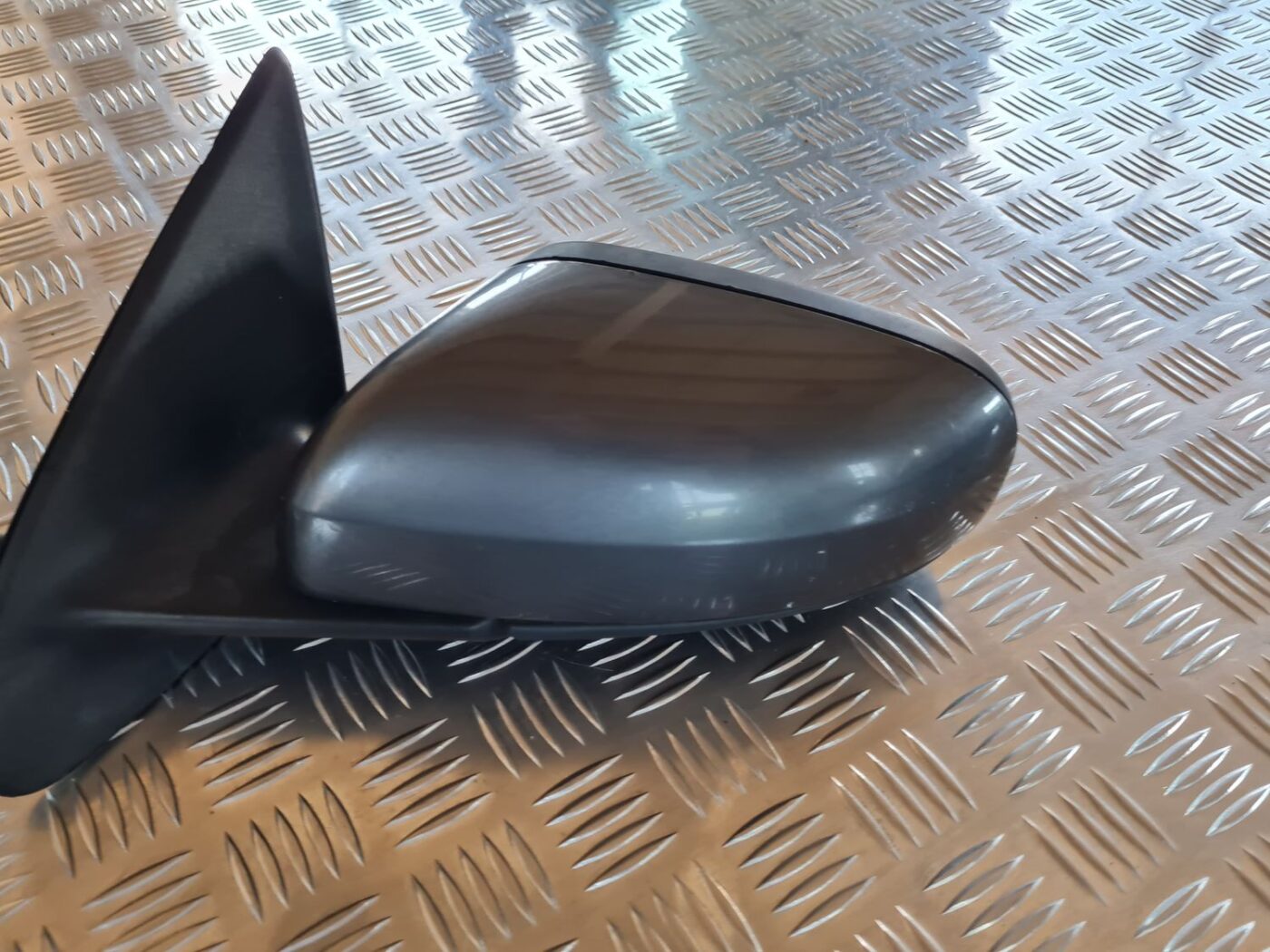 Ārējais spogulis, pa kreisi priekš VOLVO V70 2006 2 Ārējais spogulis, pa kreisi priekš VOLVO V70 2006