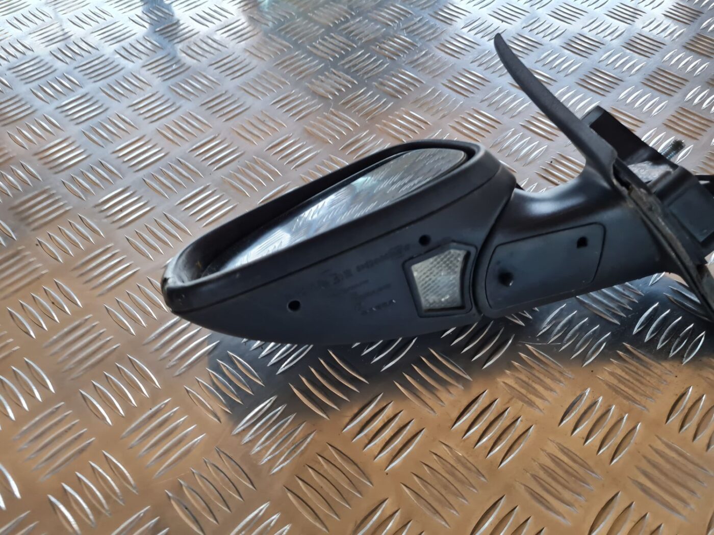 Ārējais spogulis, pa kreisi priekš VOLVO V70 2006 4 Ārējais spogulis, pa kreisi priekš VOLVO V70 2006