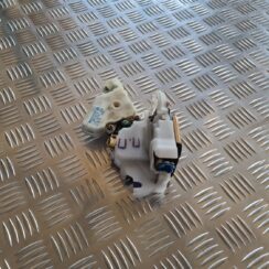 Priekšējo labo durvju slēdzene priekš NISSAN X-TRAIL 2002