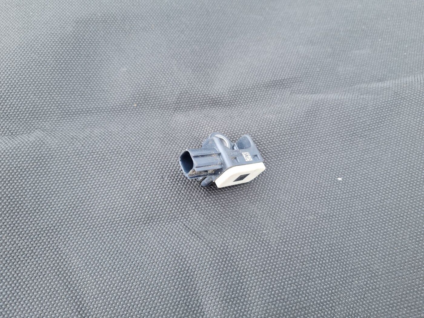 Drošības spilvena trieciensensors priekš FORD C-MAX 2011 2 Drošības spilvena trieciensensors priekš FORD C-MAX 2011