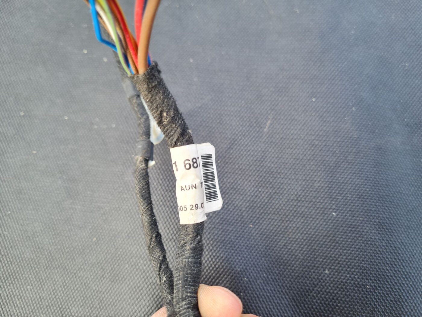 Durvju vadi priekš AUDI A6 AVANT 2007 QUATTRO 4 Durvju vadi priekš AUDI A6 AVANT 2007 QUATTRO