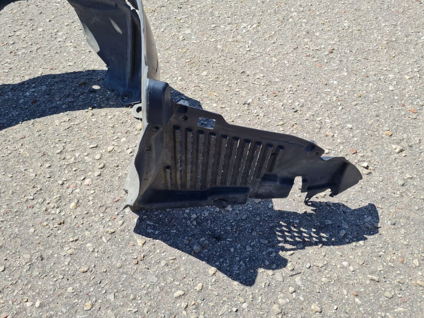 Priekšējais labais paspārns priekš RENAULT ESPACE IV 2006 2 Priekšējais labais paspārns priekš RENAULT ESPACE IV 2006