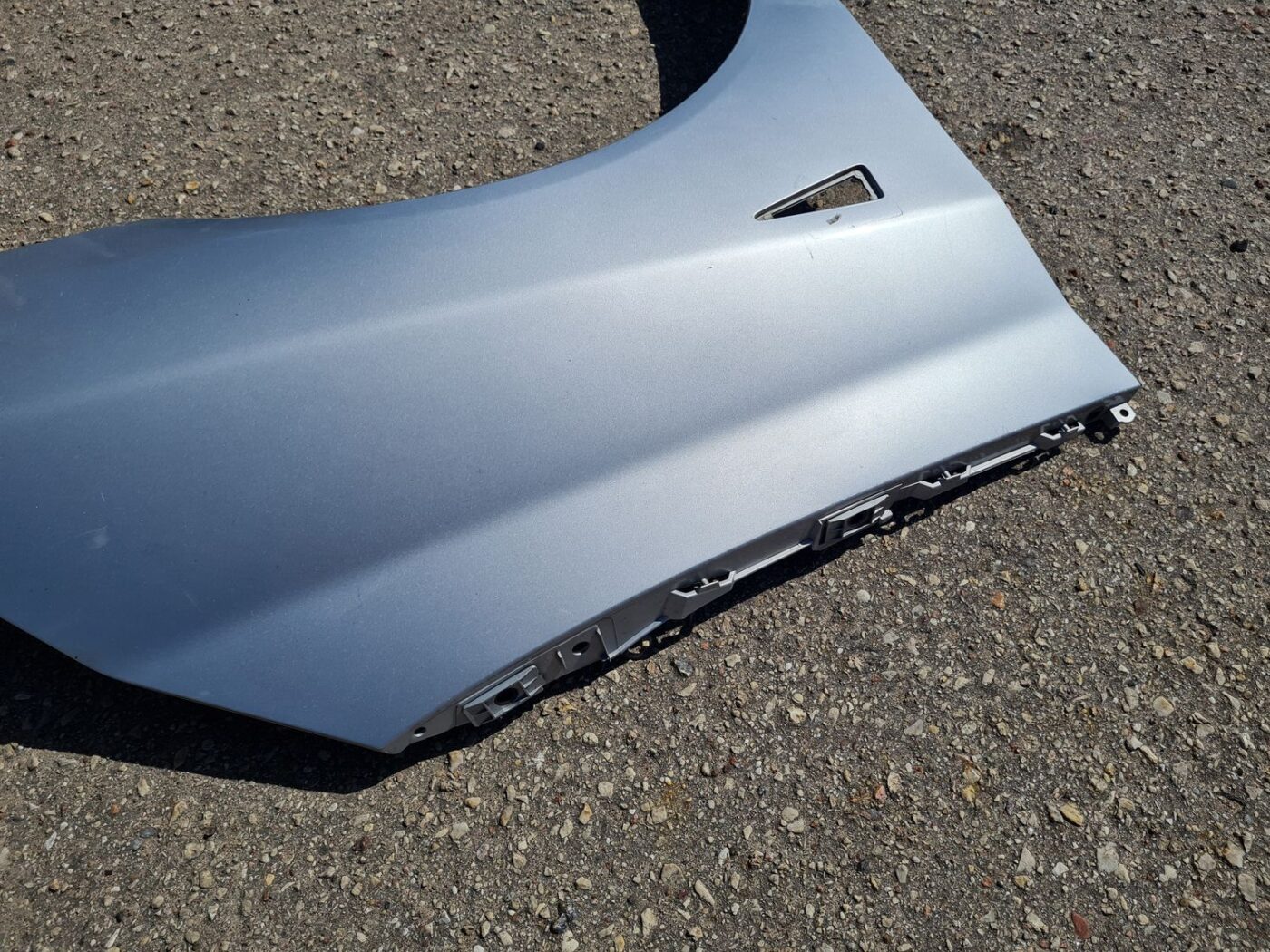 Priekšējais labais spārns priekš RENAULT ESPACE IV 2006 3 Priekšējais labais spārns priekš RENAULT ESPACE IV 2006