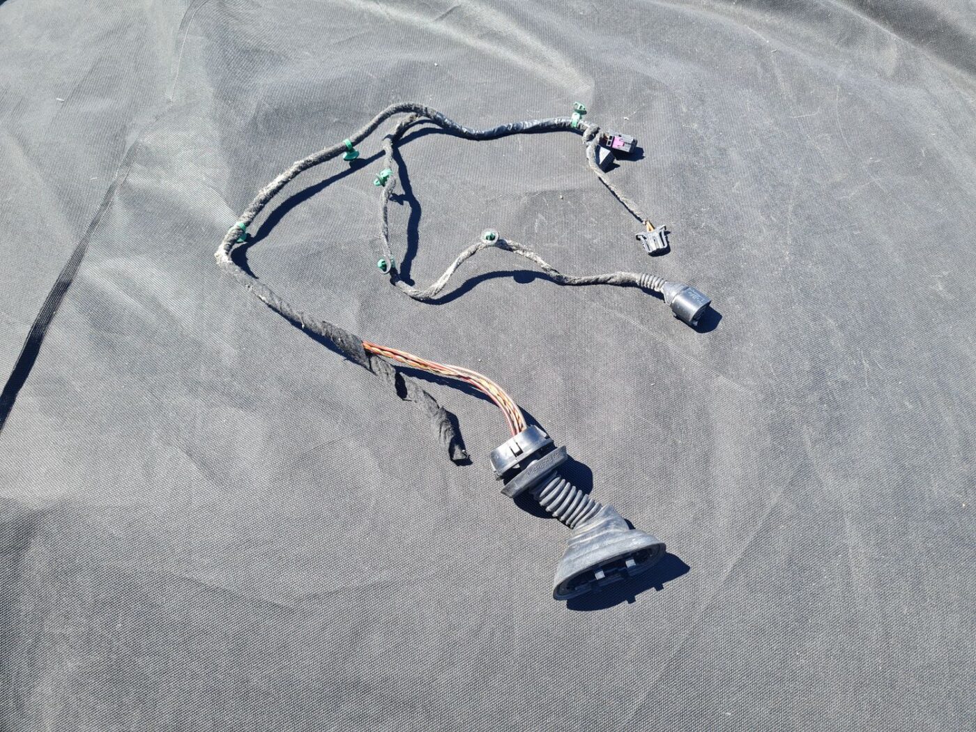 Durvju vadi priekš AUDI A4 2008 AVANT 1 Durvju vadi priekš AUDI A4 2008 AVANT