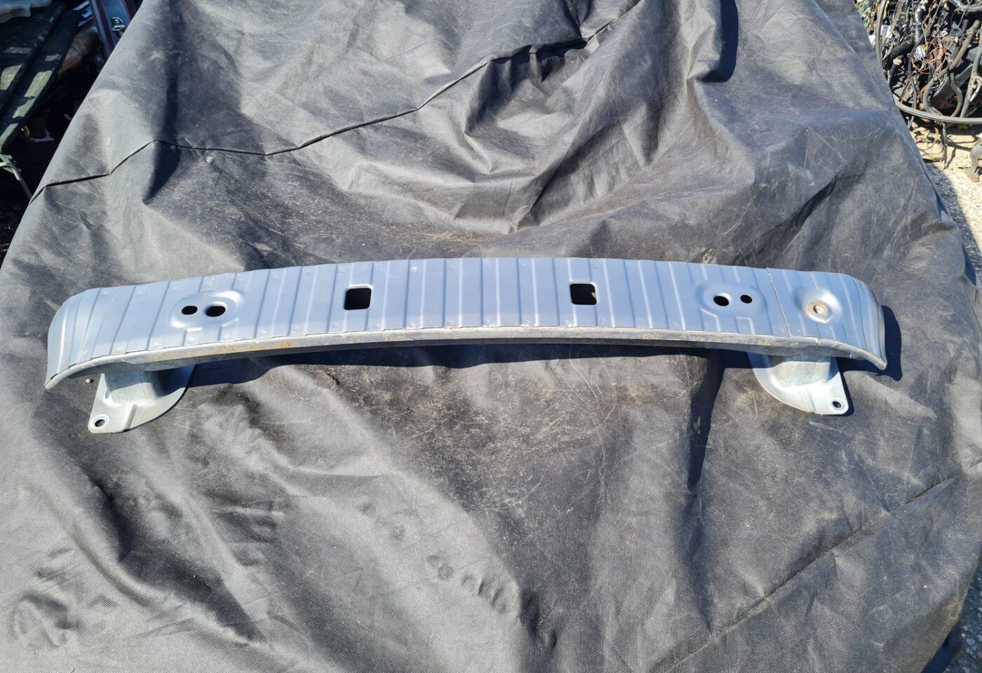 Aizmugurējā bufera pastiprinātājs priekš VOLVO S40 2007