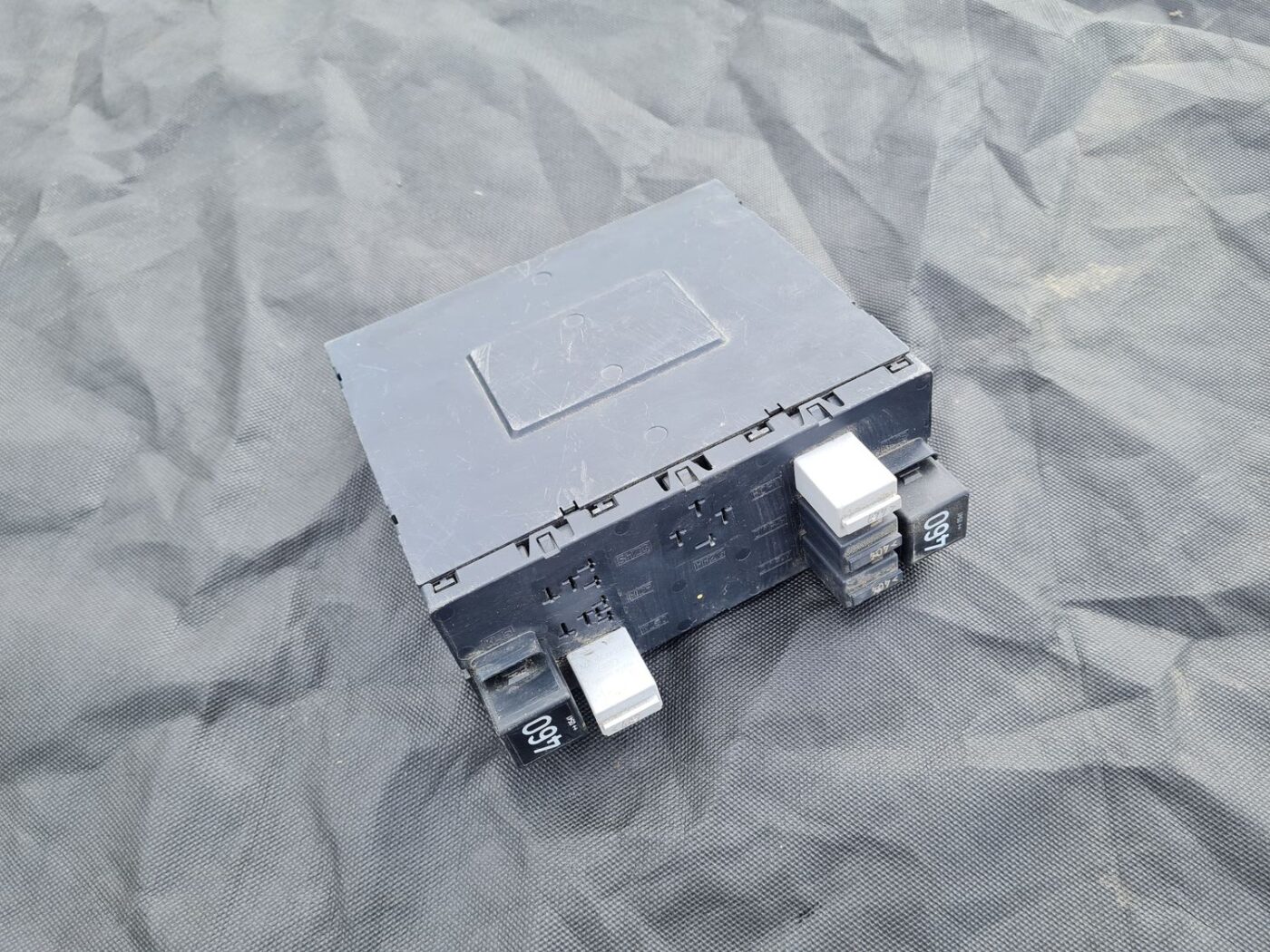 Komforta vadības bloks priekš VW GOLF 5 2006 3 Komforta vadības bloks priekš VW GOLF 5 2006