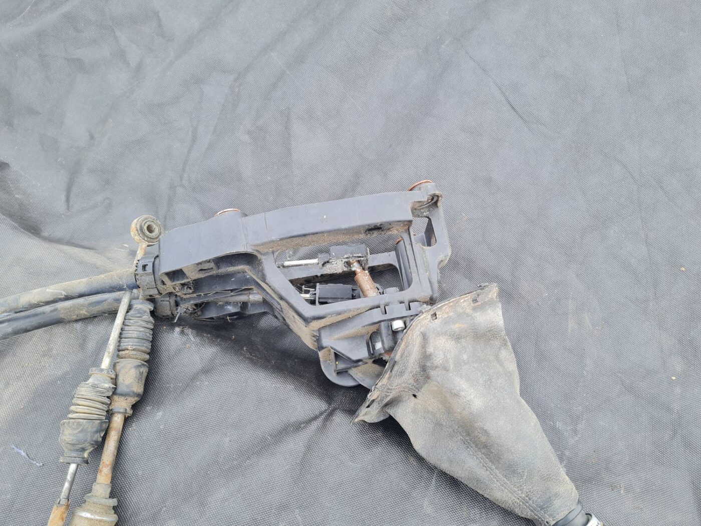 Ātrumu pārslēgšanas slēdzis priekš TOYOTA AVENSIS 2008 2 Ātrumu pārslēgšanas slēdzis priekš TOYOTA AVENSIS 2008