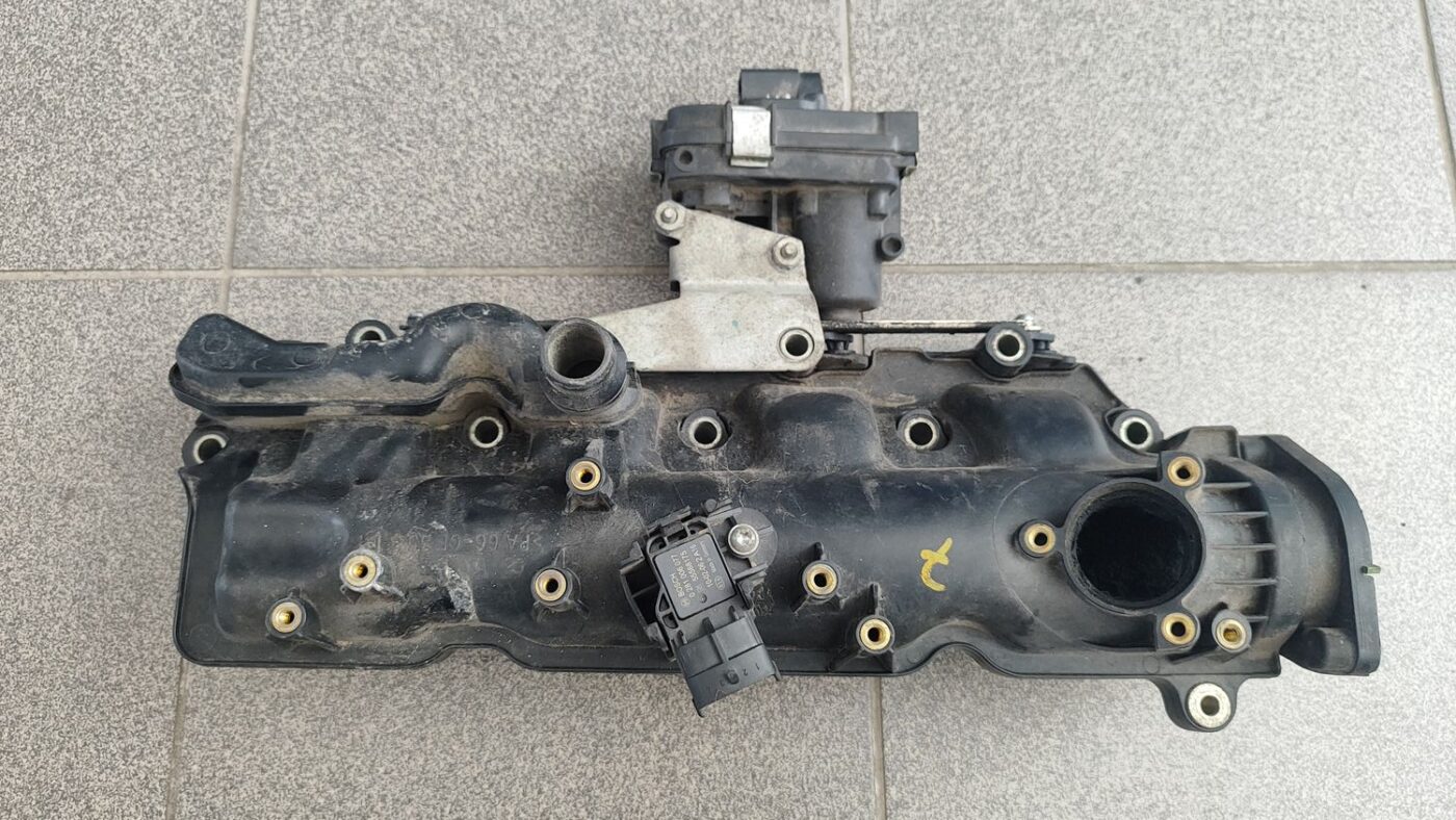 Ieplūdes kolektors priekš OPEL INSIGNIA SPORTS TOURER 2010