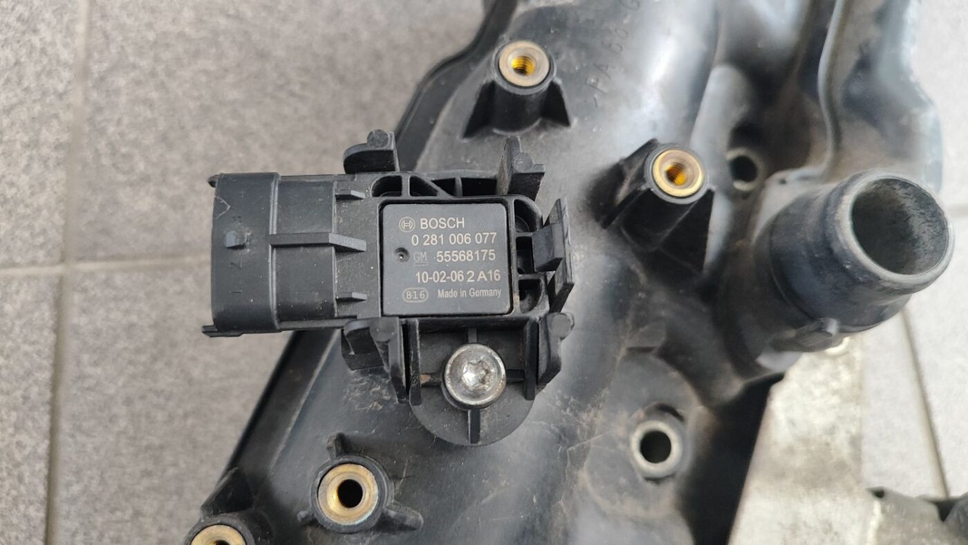 Ieplūdes kolektors priekš OPEL INSIGNIA SPORTS TOURER 2010