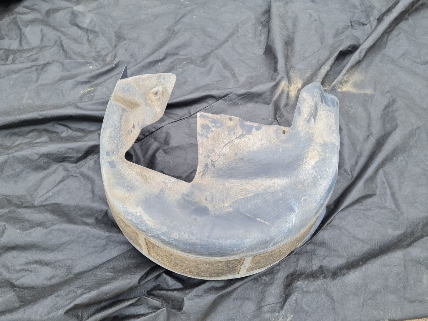 Aizmugurējais kreisais paspārns priekš VOLVO S80 2007 GREY