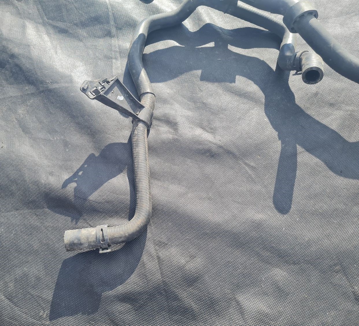 Dzesēšanas caurules priekš VW GOLF VARIANT 2012 2 Dzesēšanas caurules priekš VW GOLF VARIANT 2012