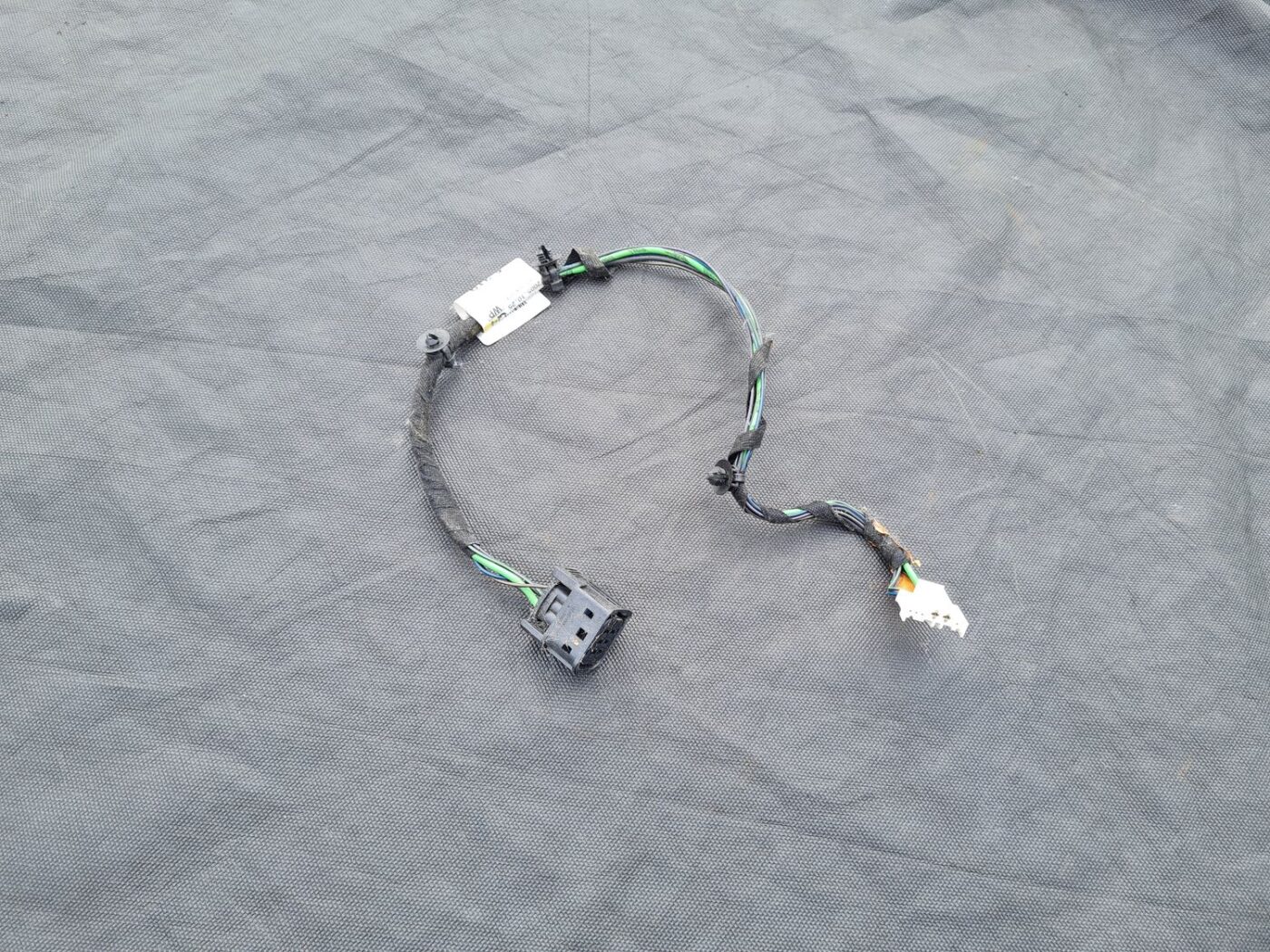 Durvju vadi priekš MERCEDES BENZ CLS 320 2005 1 Durvju vadi priekš MERCEDES BENZ CLS 320 2005