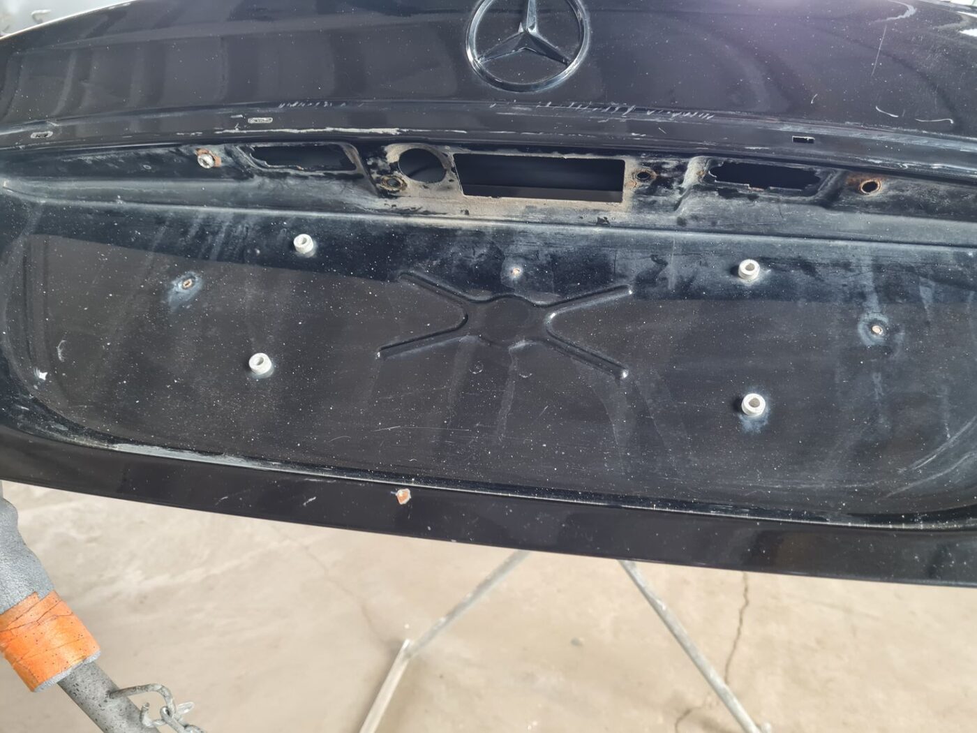 Bagāžnieka vāks priekš MERCEDES BENZ CLS 320 2005