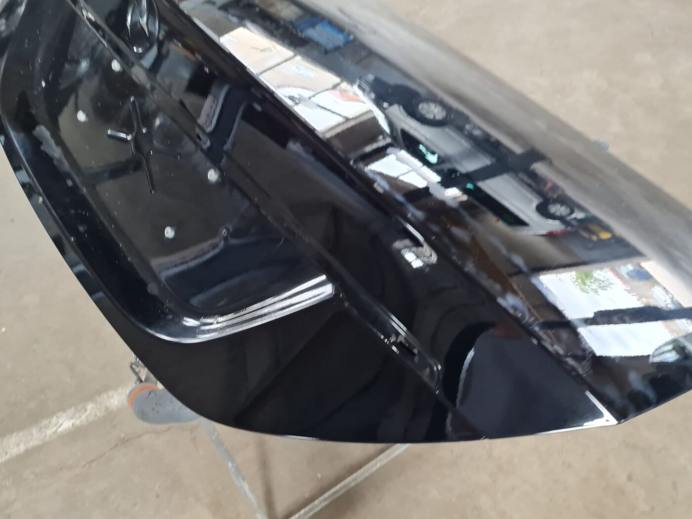 Bagāžnieka vāks priekš MERCEDES BENZ CLS 320 2005