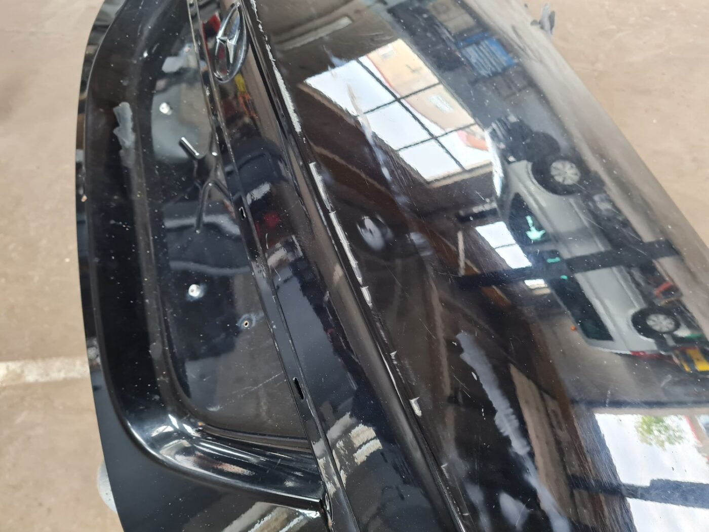 Bagāžnieka vāks priekš MERCEDES BENZ CLS 320 2005