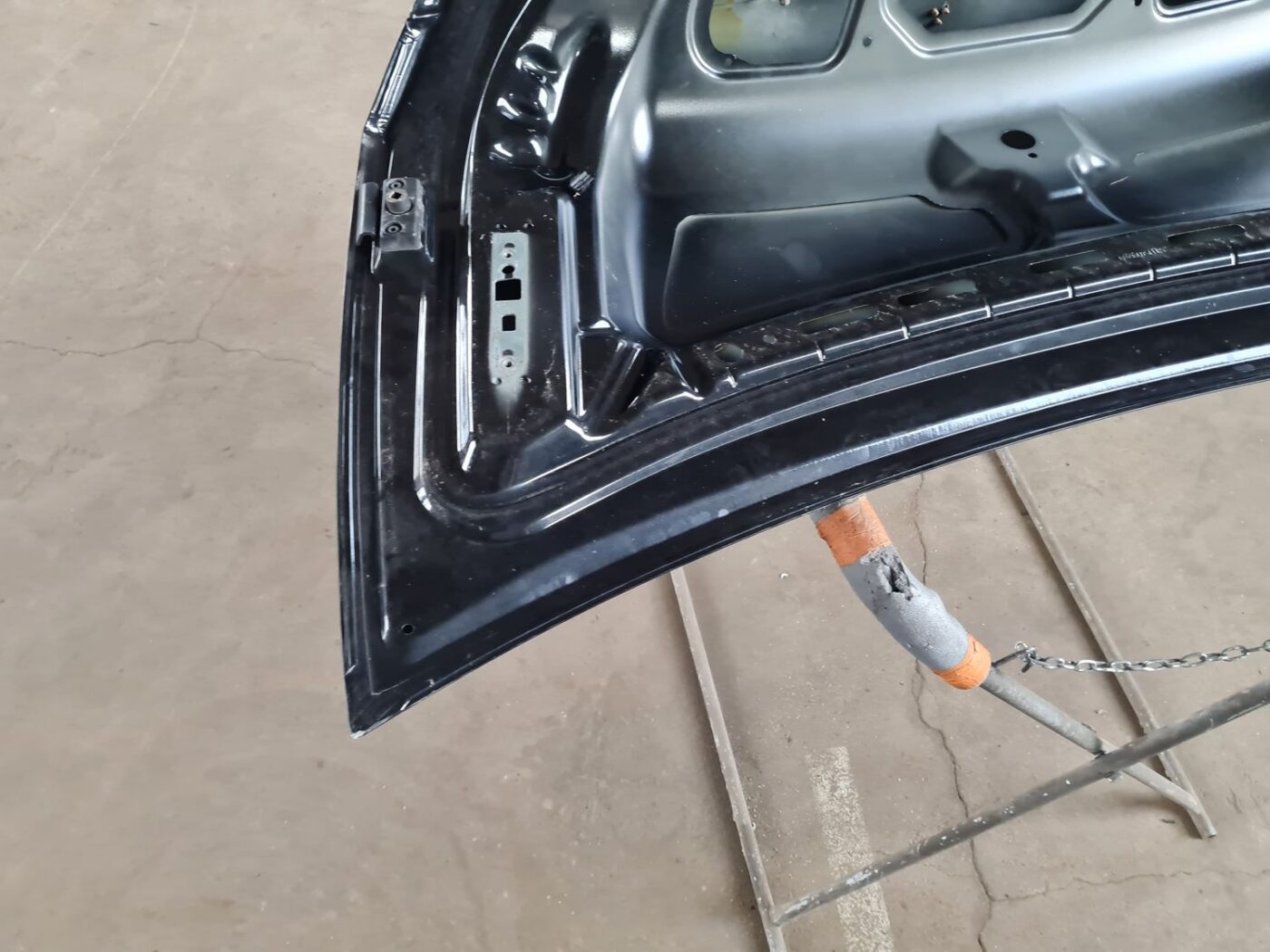 Bagāžnieka vāks priekš MERCEDES BENZ CLS 320 2005