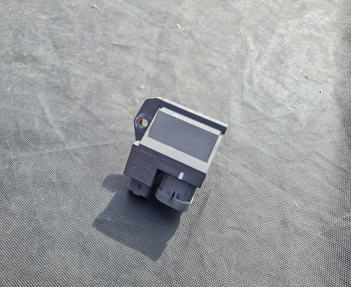 Ventilatora releja priekš PEUGEOT 508 2012 2 Ventilatora releja priekš PEUGEOT 508 2012