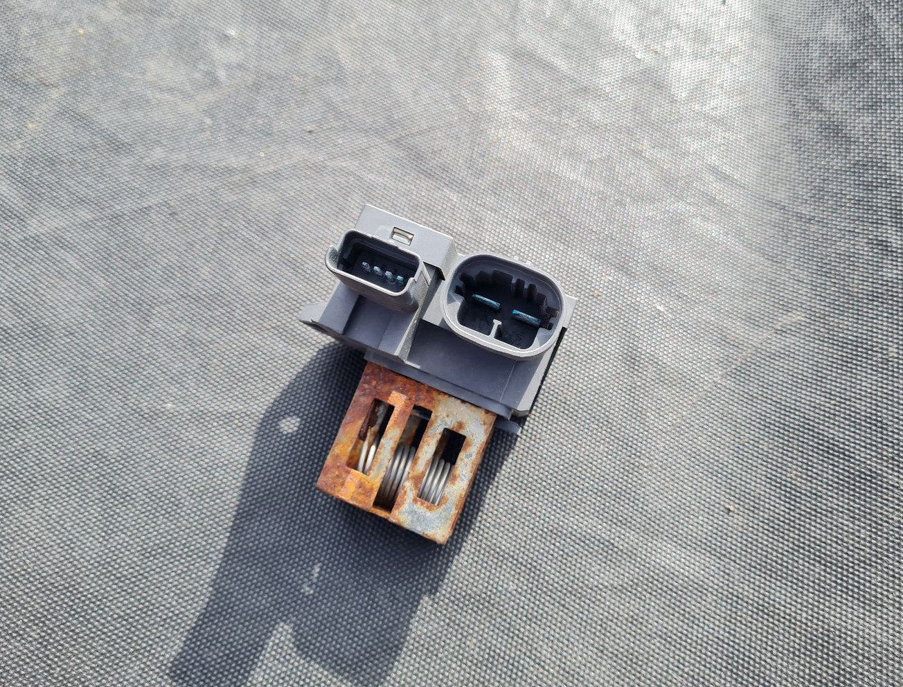 Ventilatora releja priekš PEUGEOT 508 2012 4 Ventilatora releja priekš PEUGEOT 508 2012