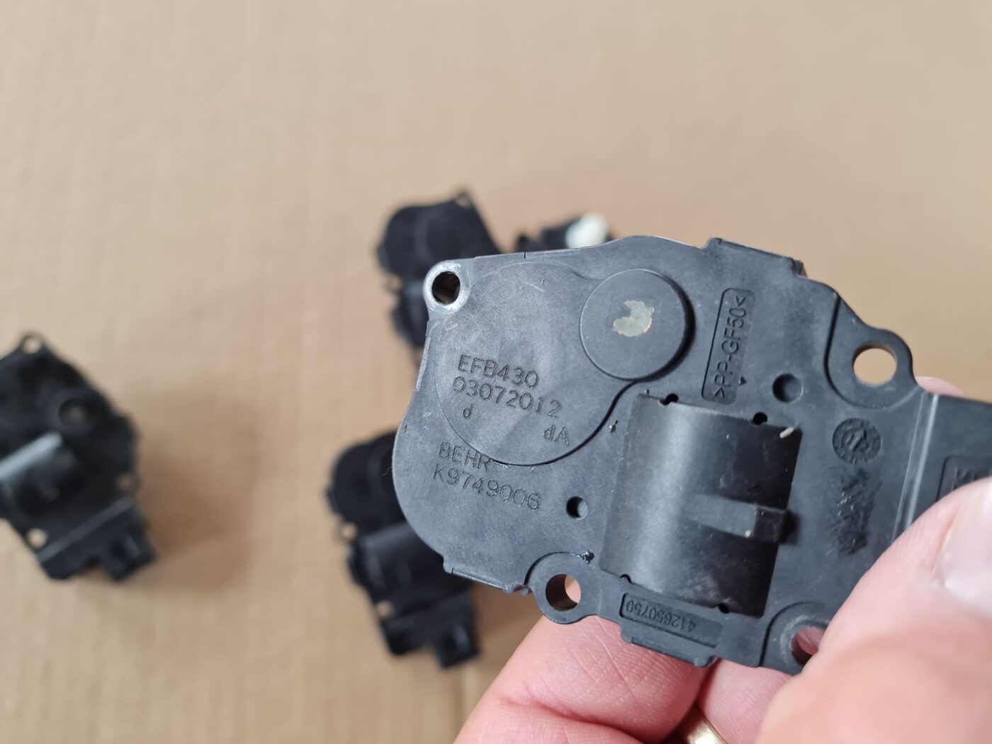 Apsildes sistēmas aktuators priekš MERCEDES BENZ E250 W212 2014