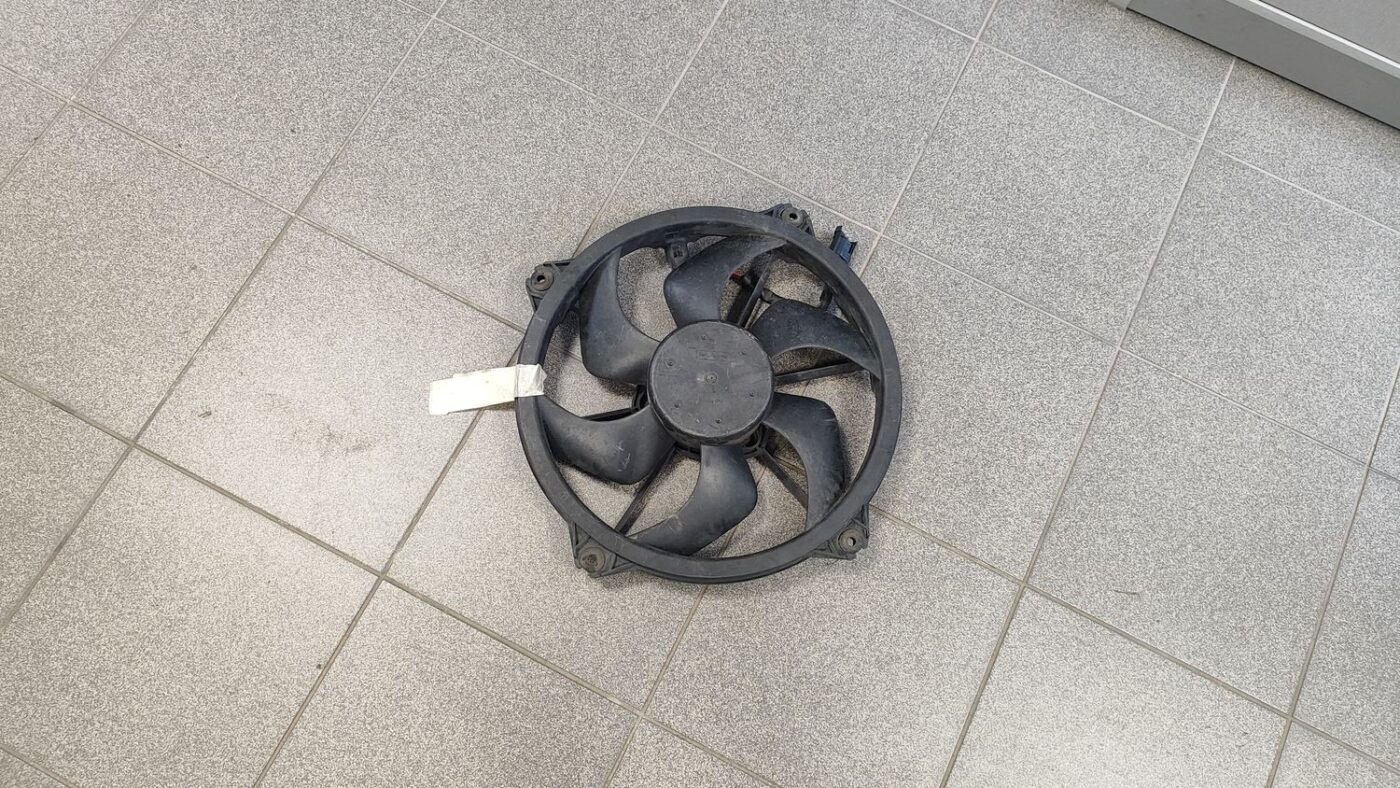 Dzesēšanas radiatora ventilators priekš CITROEN PICASSO 2007 1 Dzesēšanas radiatora ventilators priekš CITROEN PICASSO 2007