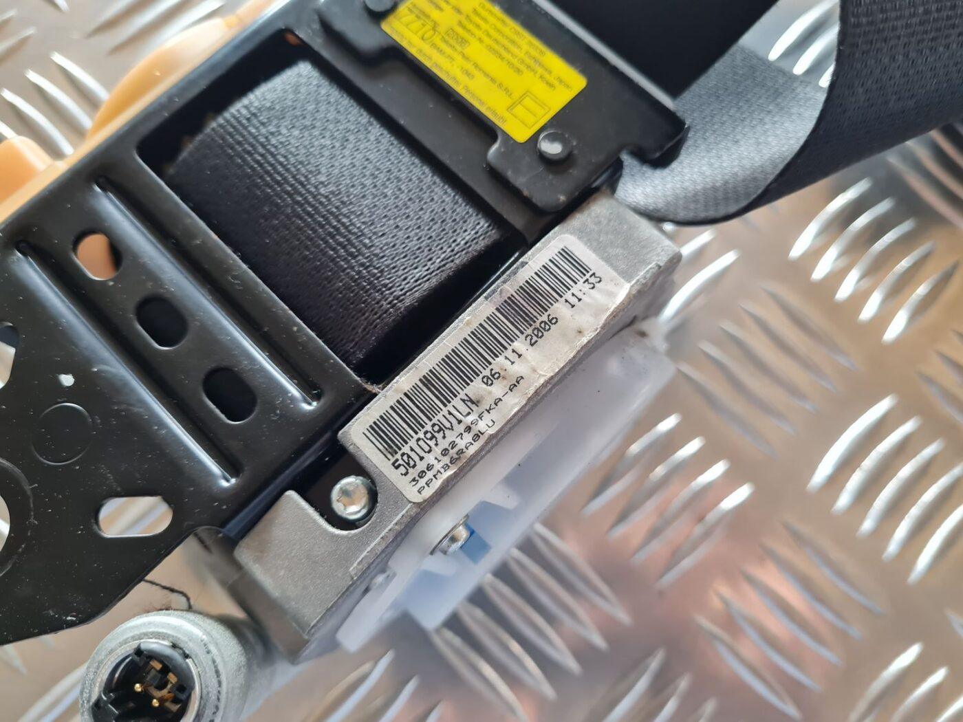 Priekšējā labā drošības josta priekš TOYOTA AVENSIS 2007 5 Priekšējā labā drošības josta priekš TOYOTA AVENSIS 2007