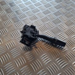 Stikla tīrītāja slēdzis priekš TOYOTA AVENSIS 2007