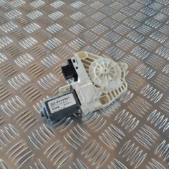 Elektrisko stiklu motors priekš AUDI A6 AVANT 2006 S-LINE