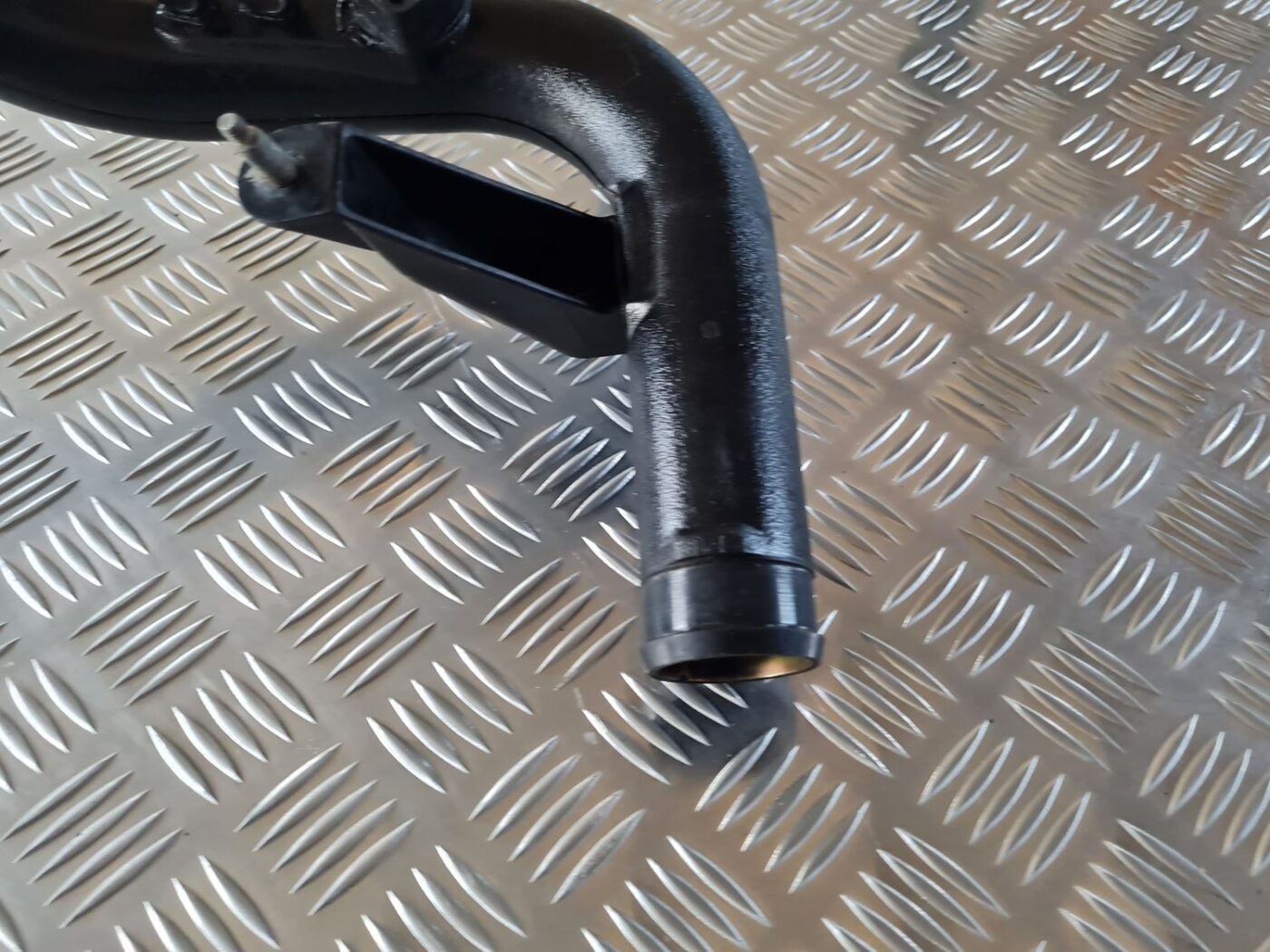 Interkulera caurule priekš AUDI A4 2000 AVANT 2 Interkulera caurule priekš AUDI A4 2000 AVANT