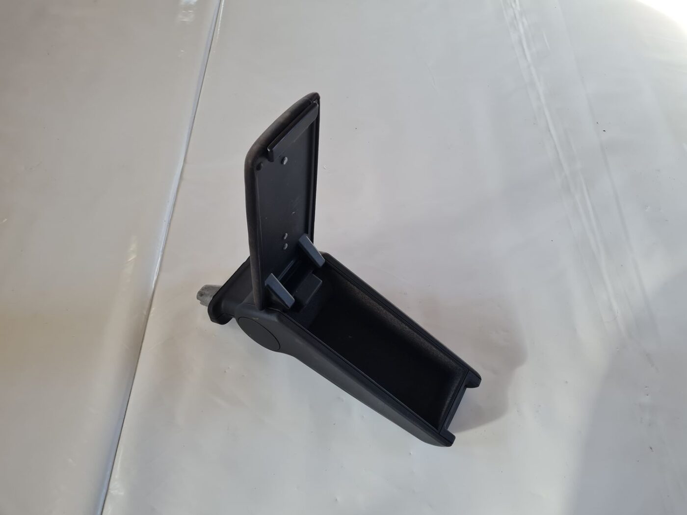 Roku balsts priekš AUDI A4 2000 AVANT 5 Roku balsts priekš AUDI A4 2000 AVANT