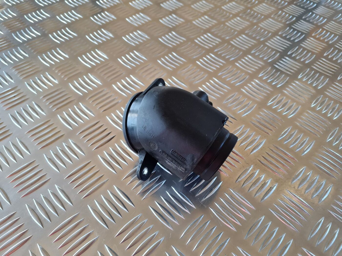 Gaisa ieplūdes vārsts priekš AUDI A6 2008 3 Gaisa ieplūdes vārsts priekš AUDI A6 2008