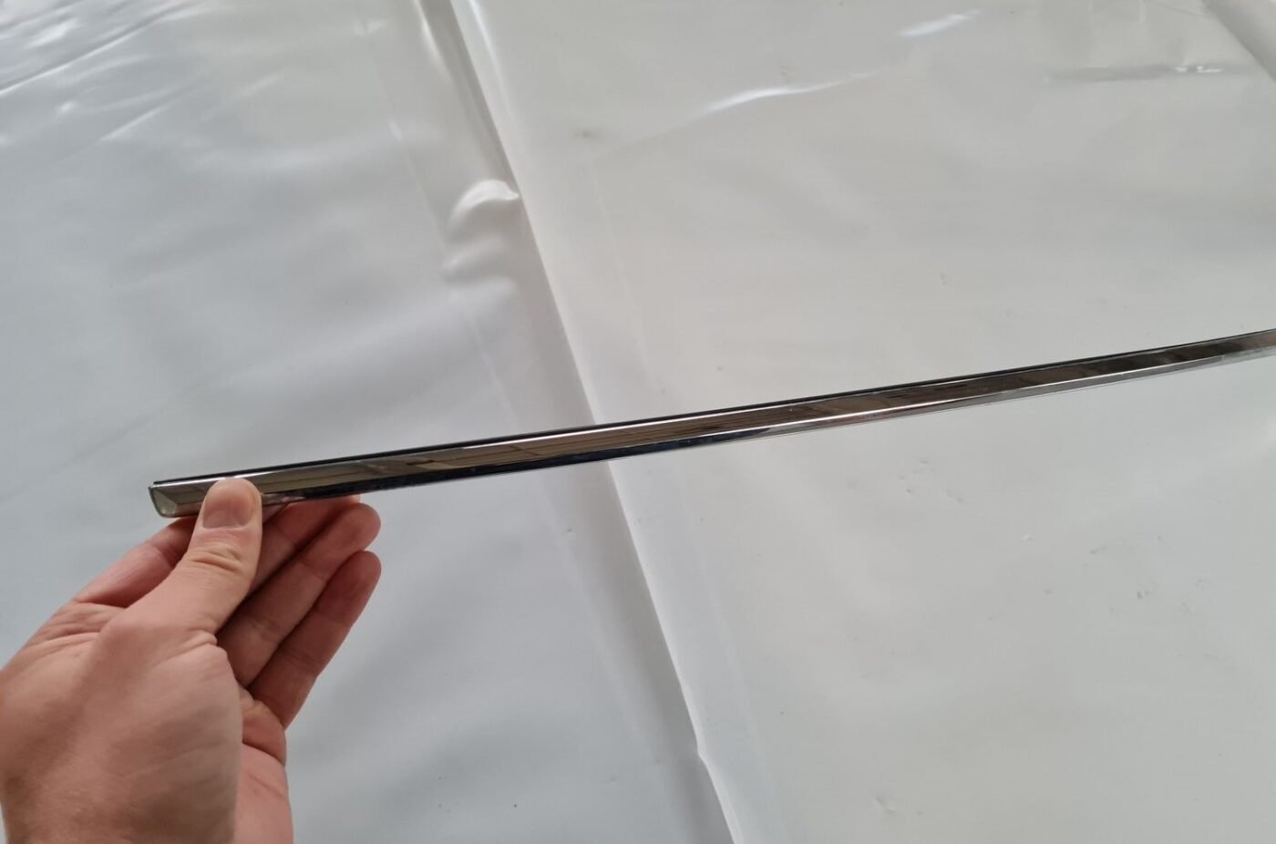 Bagāžnieka vaka uzlika priekš AUDI A6 2008 2 Bagāžnieka vaka uzlika priekš AUDI A6 2008