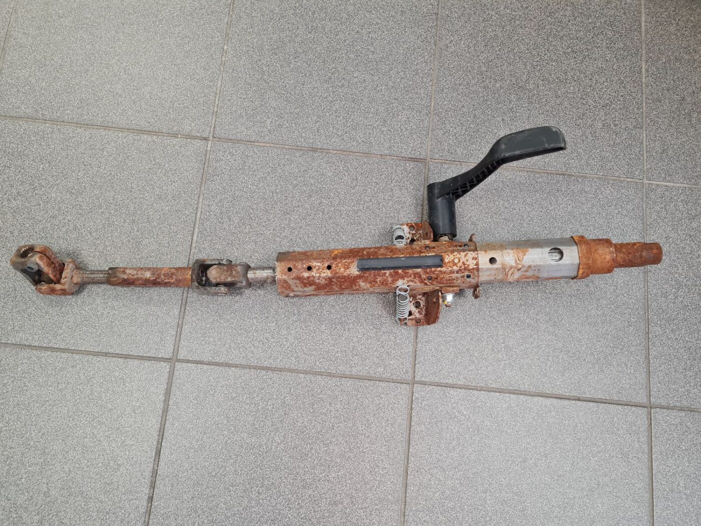 Stūres statne priekš VW POLO 2011 2 Stūres statne priekš VW POLO 2011