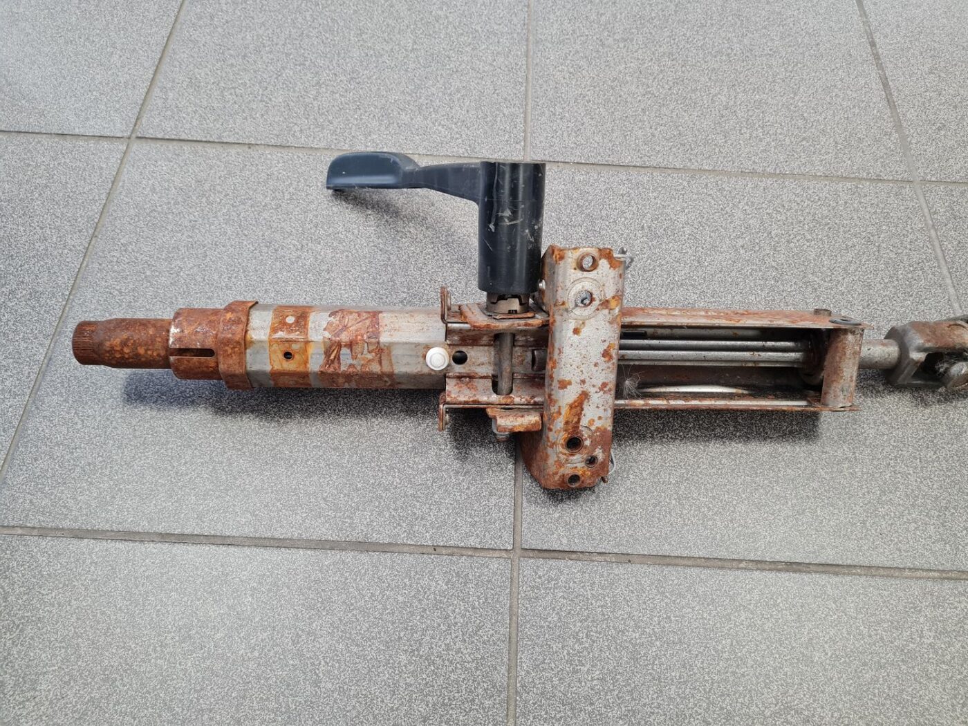 Stūres statne priekš VW POLO 2011 4 Stūres statne priekš VW POLO 2011