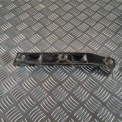 Priekšēja bufera kronšteins priekš VW GOLF IV 1999