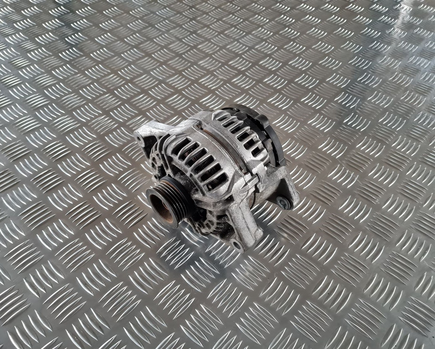 Ģenerators priekš OPEL MERIVA 2004 1 Ģenerators priekš OPEL MERIVA 2004