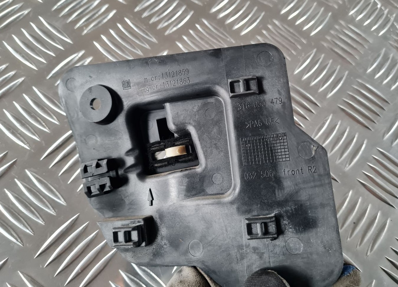 Salona durvju rokturis, priekšējais labais priekš OPEL MERIVA 2004 3 Salona durvju rokturis, priekšējais labais priekš OPEL MERIVA 2004