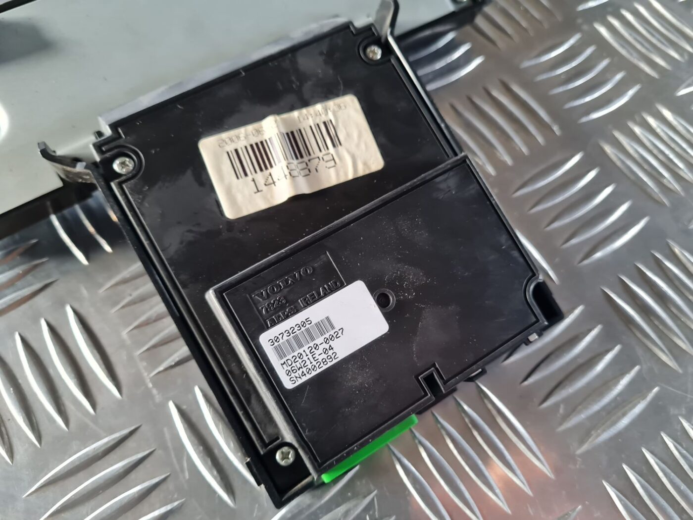 Displejs priekš VOLVO S80 2007 Black 3 Displejs priekš VOLVO S80 2007 Black