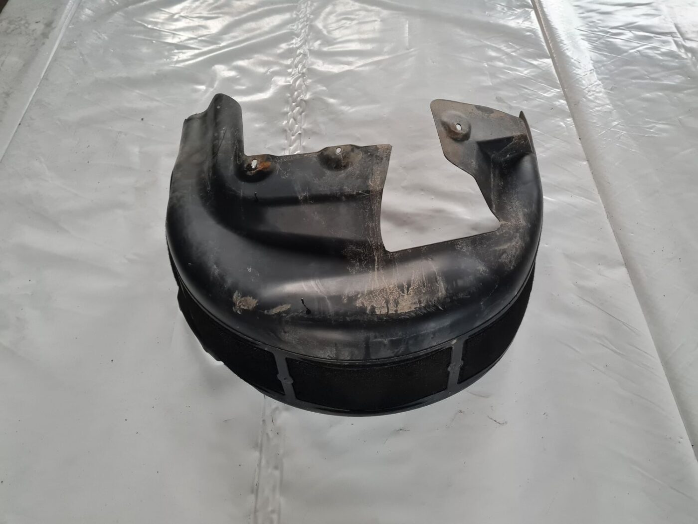 Aizmugurējais labais paspārns priekš VOLVO S80 2007 Black 2 Aizmugurējais labais paspārns priekš VOLVO S80 2007 Black