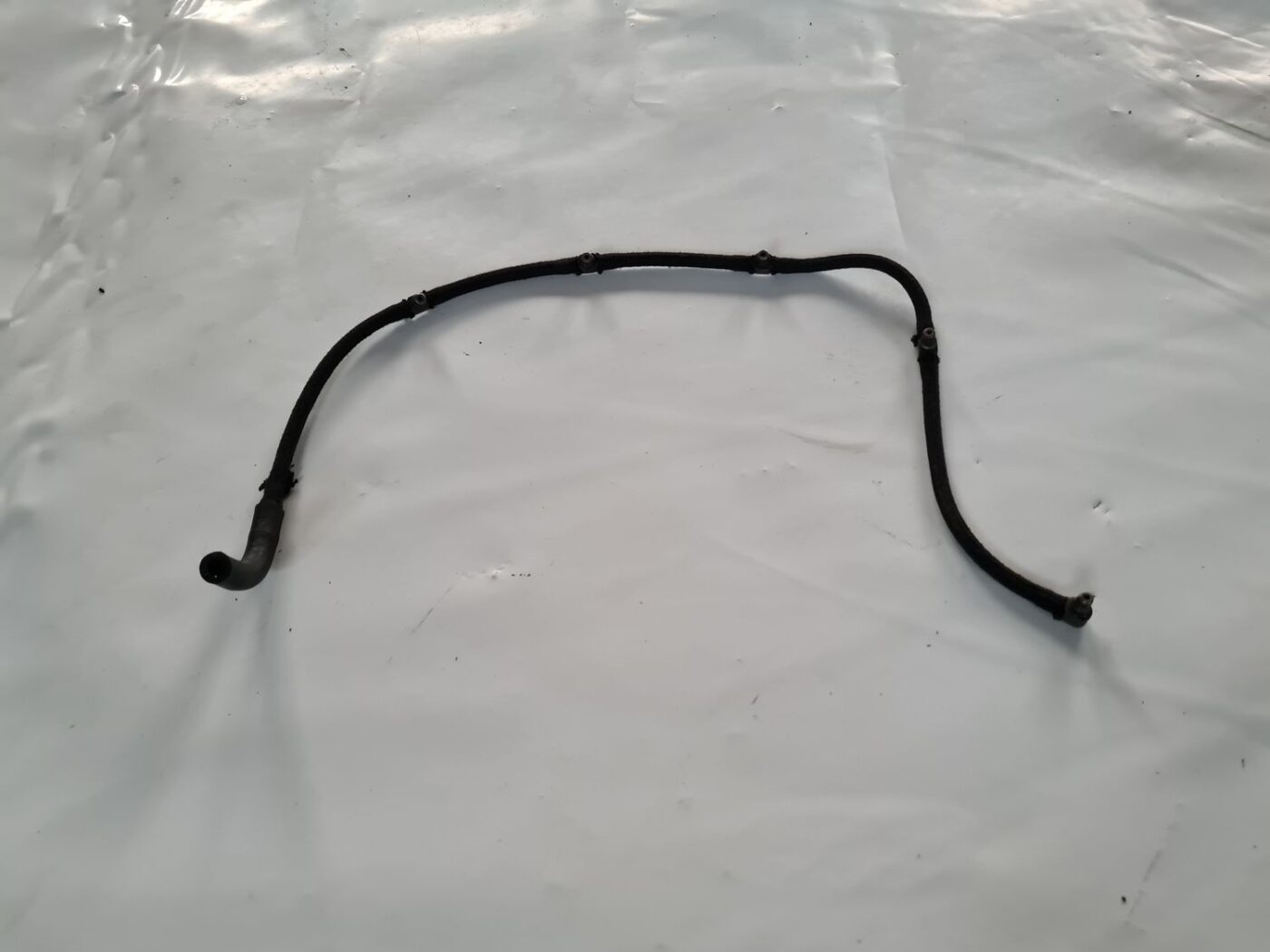 Degvielas atgriešanas caurule priekš VOLVO S80 2007 Black 1 Degvielas atgriešanas caurule priekš VOLVO S80 2007 Black